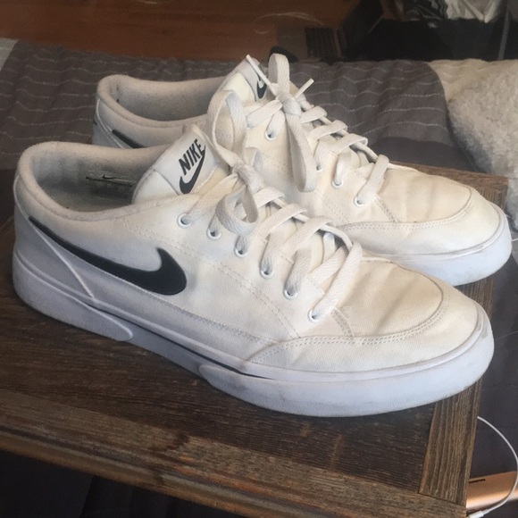nike gts white